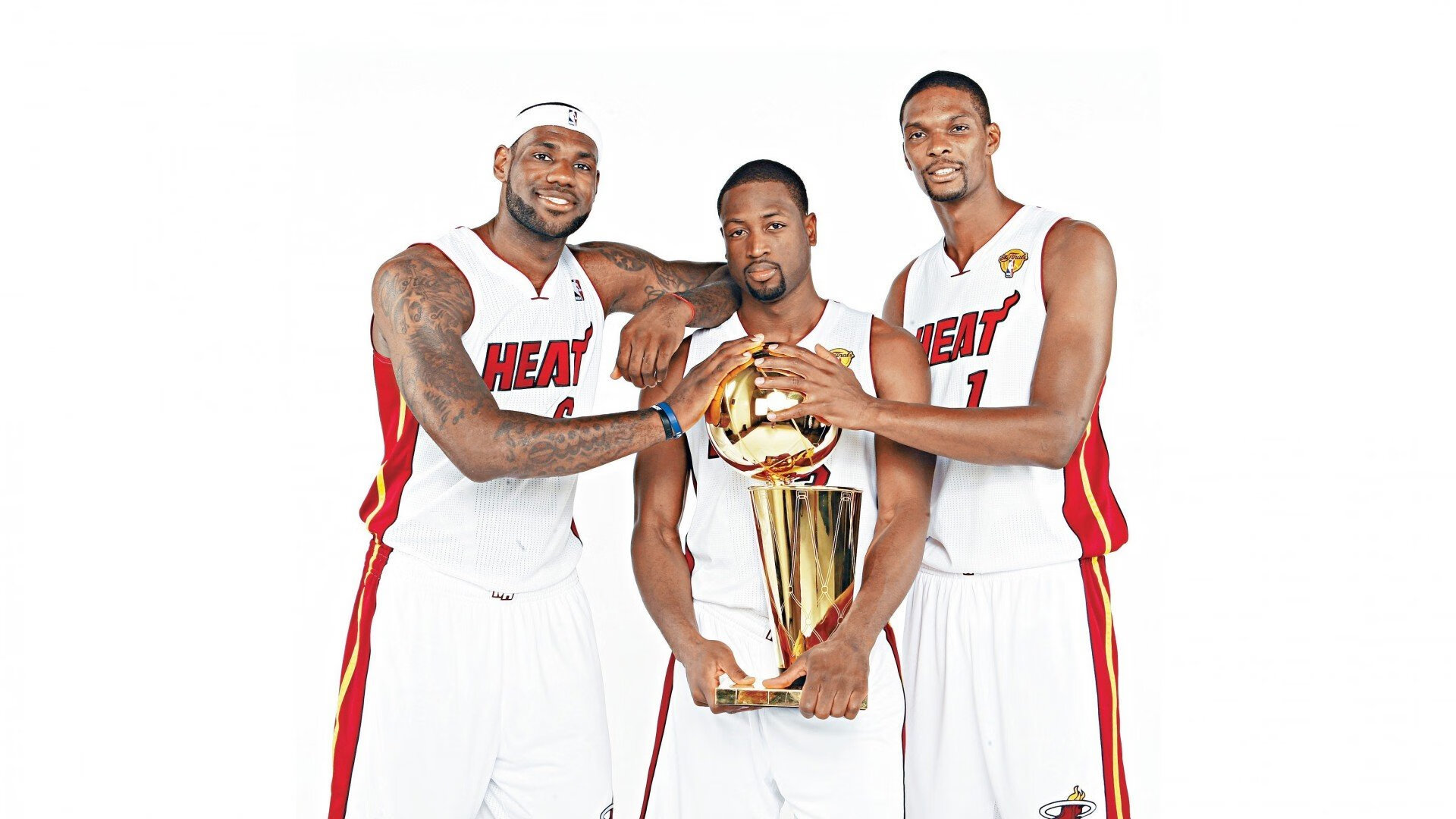 jinnianhui sports-足篮联动，勒沃库森造点、维拉内联，NBA全明星前新星刷屏